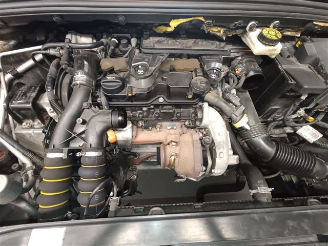 Peugeot 308 – Kontrola motorového prostoru